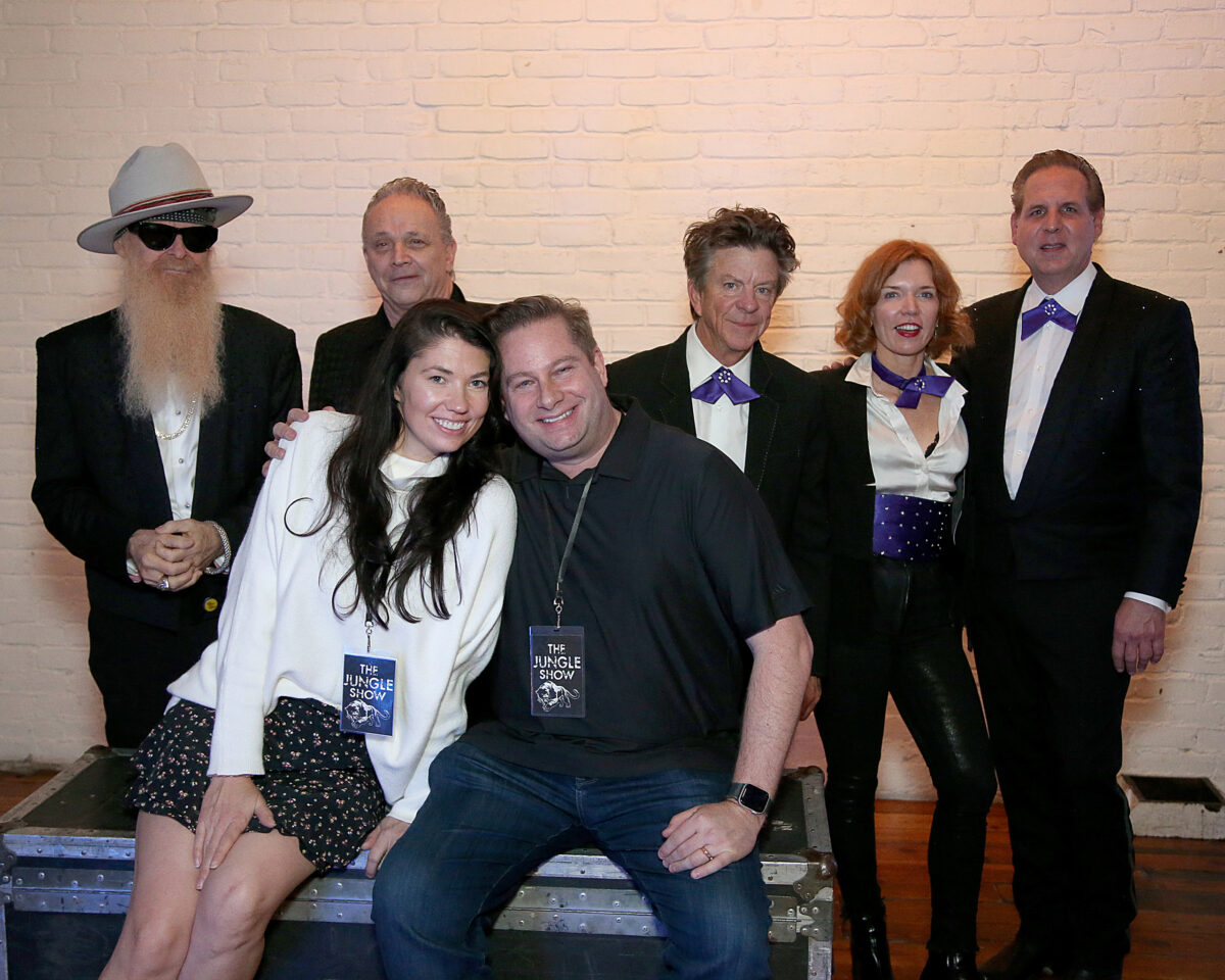 Jungle Show 12-28-21 Meet & Greet (8)